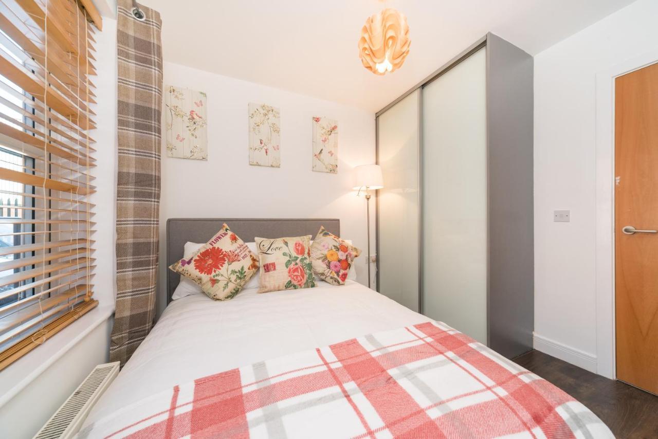 City Centre Posh Parlour Gated Parking 1Bed Wifi Kingston upon Hull Eksteriør bilde